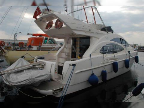 Købe 2008 Azimut 42E