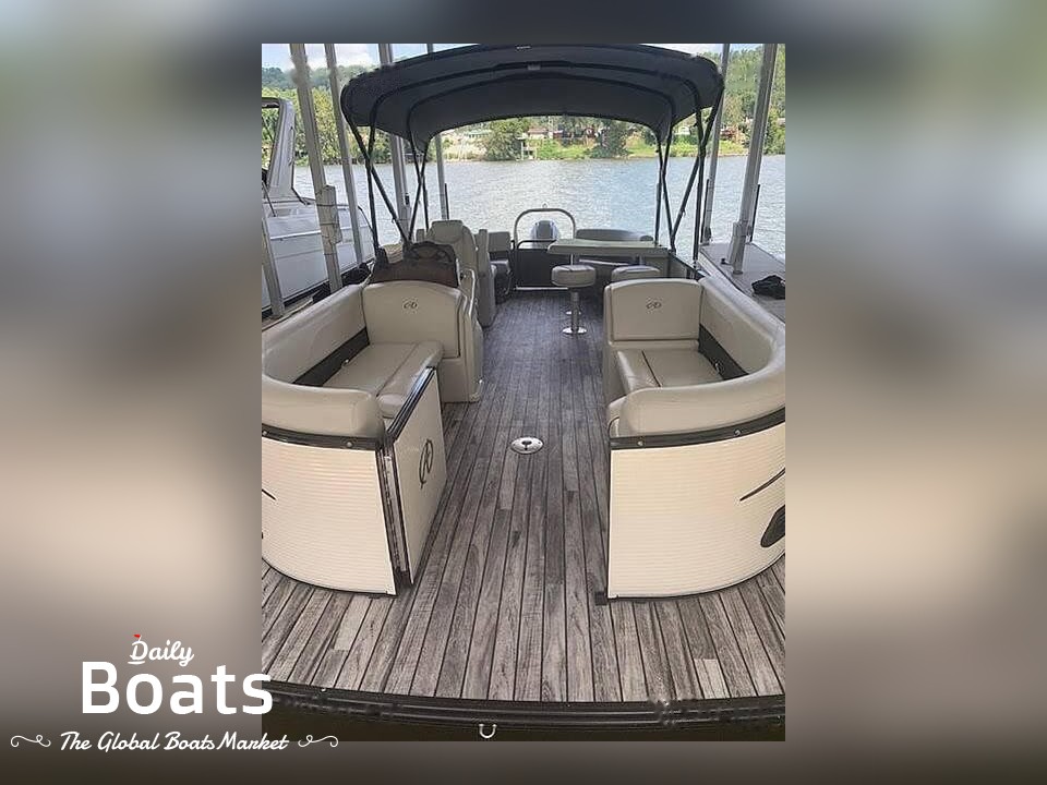 2019 Avalon Pontoon Boats 24 for sale. View price, photos and Buy 2019