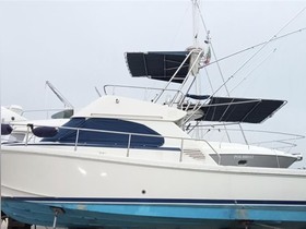Cayman Yachts 30 Fly