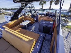 Buy 2018 Cruisers Yachts 338 South Beach