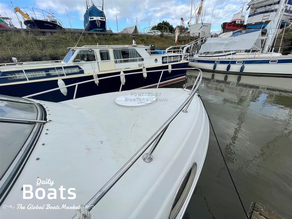 1997 Four Winns 238 Vista for sale. View price, photos and Buy 1997