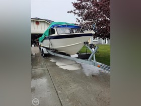 Starcraft 221 Islander