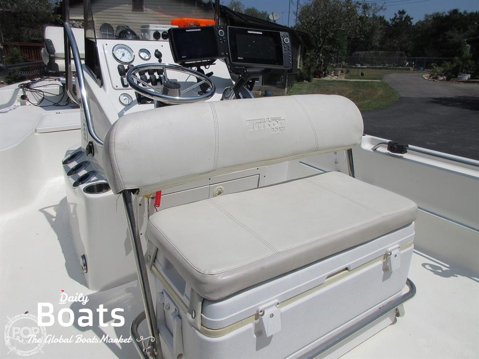 2009 Triton Boats 190 Bay Explorer for sale. View price, photos and Buy