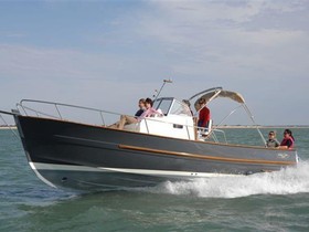 Rhea Marine 750