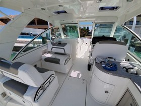 Buy 2019 World Cat 320 Dc