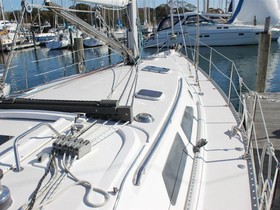 2001 Catalina Yachts 470