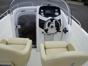 2010 Bénéteau Boats 650 на продажу