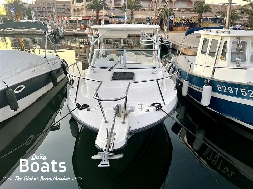 1999 Boston Whaler Boats 23 Conquest for sale. View price, photos and ...
