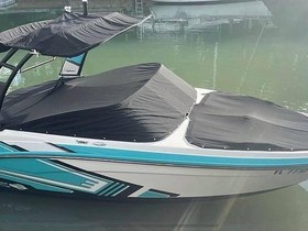 Купити 2016 Chaparral Boats 210 Vrx