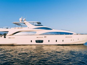 2007 Azimut Yachts 105