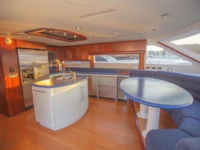 2004 Lazzara Yachts 80