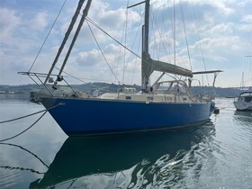 Bruce Roberts Yachts 370