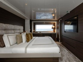 2019 Ferretti Yachts Custom Line 121 til salg