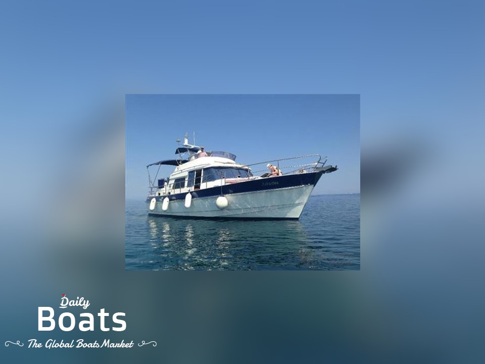 Hardy motor boats 42 commodore for sale Daily Boats