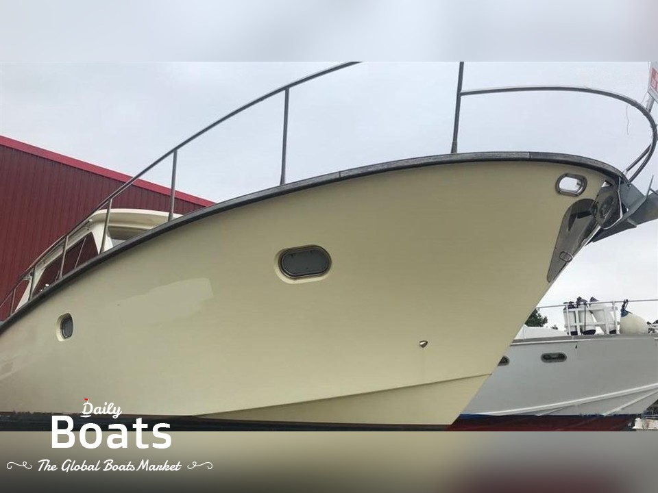 2008 Solare 43