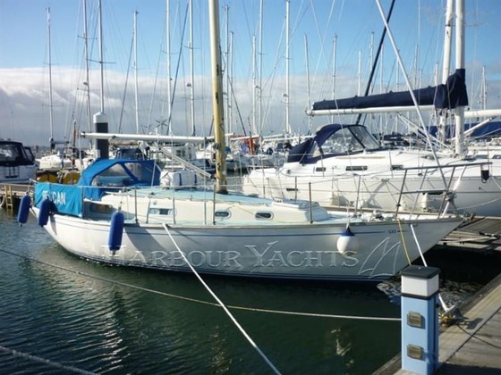 Contessa 32