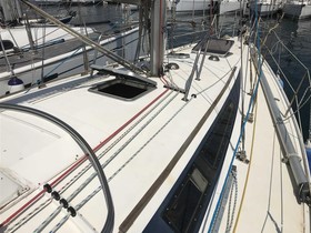 1985 Dufour 390