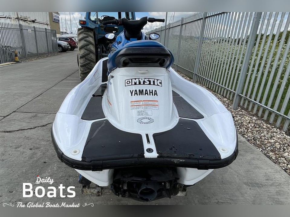 2004 Yamaha Waverunner 800 Xlt for sale. View price, photos and Buy