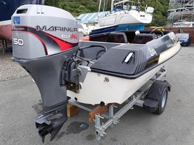 Post Yachts