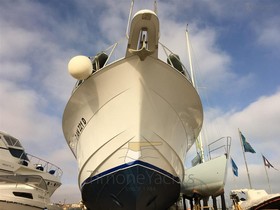 2003 Hatteras Yachts 54 Convertible in vendita