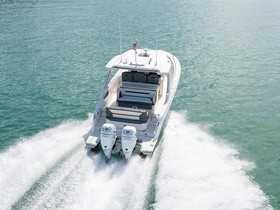 2023 Tiara Yachts 3400 Ls