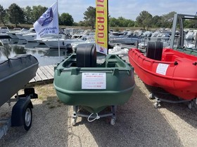 2022 Whaly Boats 400 eladó