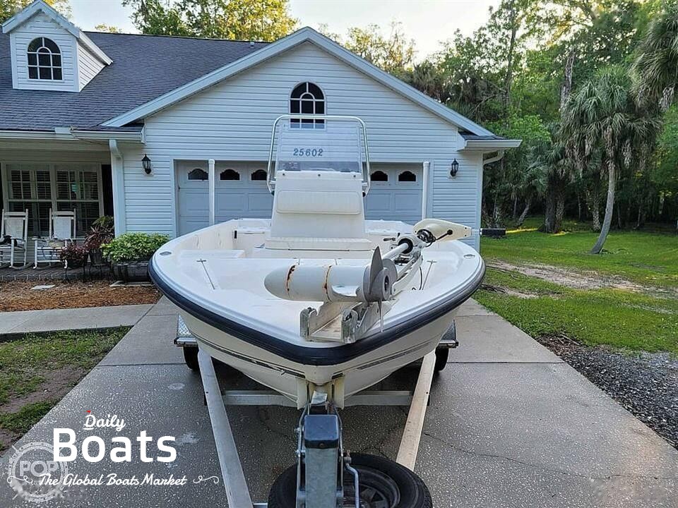 2007 Angler 20