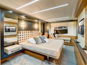 2012 Pershing 92
