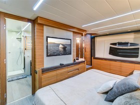 2012 Pershing 92