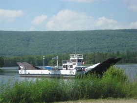 Commercial Boats 85' Landing Barge W/ Ramps