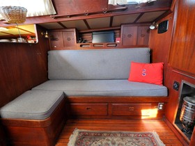 1974 Islander Sailboats 37 на продаж