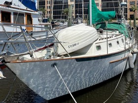 Pacific Seacraft Crealock