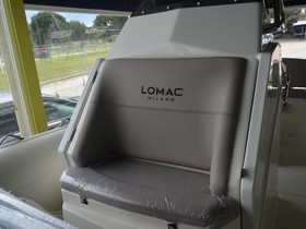 2022 Lomac 710 in vendita
