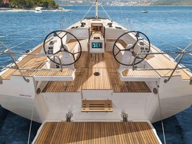 2022 Bavaria Yachts C42