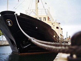 Explorer Trawler