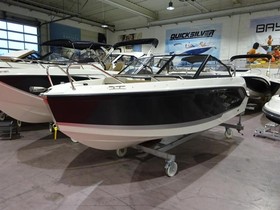 Quicksilver Boats Activ 555 Bowrider