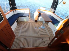 2002 Aquastar 38