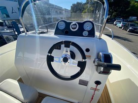 2011 Quicksilver Boats Activ 535