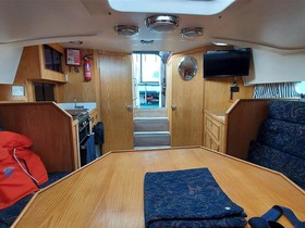 1989 Falcon 27