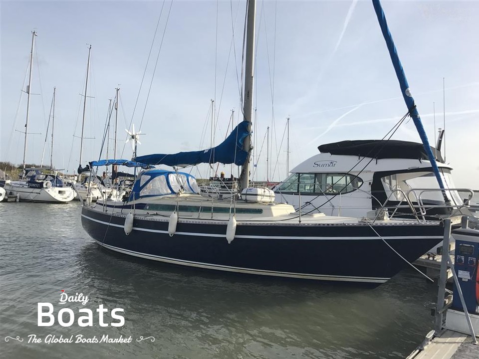 1979 Compass 34