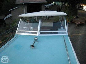 1967 Tollycraft Boats Express на продажу