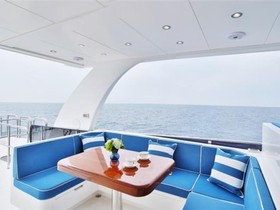 2023 Johnson Flybridge