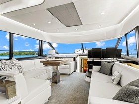 Купити 2017 Prestige Yachts 560