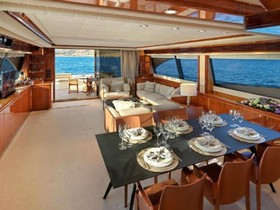 Kjøpe 2004 Ferretti Yachts 880