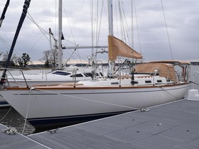 Tartan Yachts 40