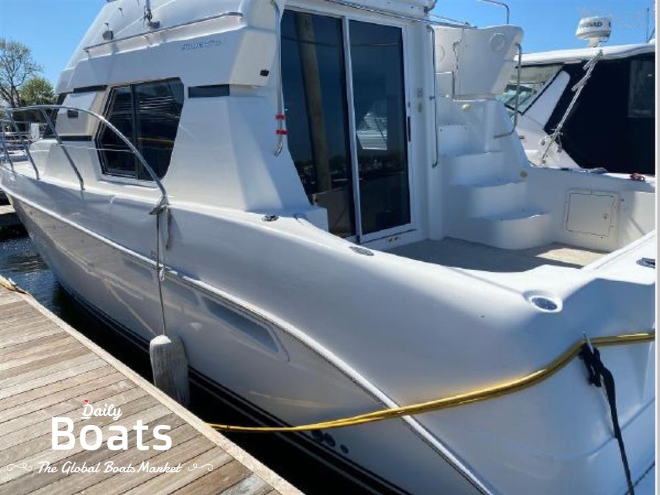 2000 Silverton 351 Flybridge for sale. View price, photos and Buy 2000