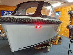 Maxima 600