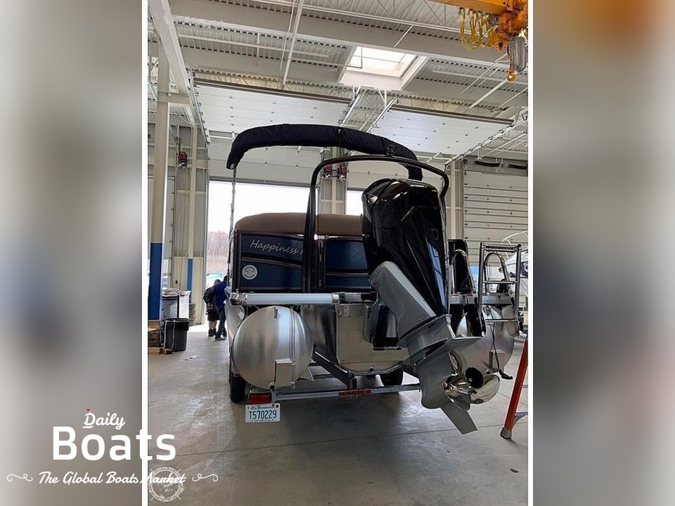 2020 Premier Pontoons 250 Intrigue en venta. Ver precio, fotos y