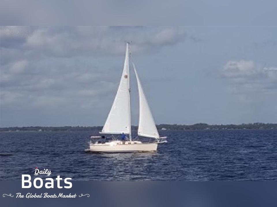 2010 Island Packet Yachts Estero for sale. View price, photos and Buy