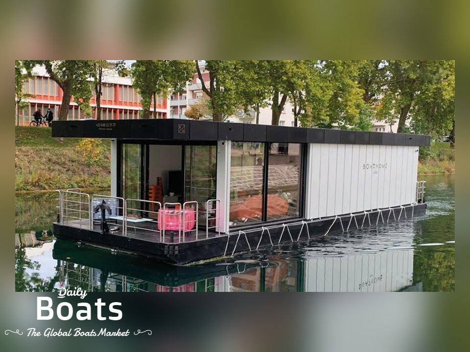 2020 Houseboat Evolution
